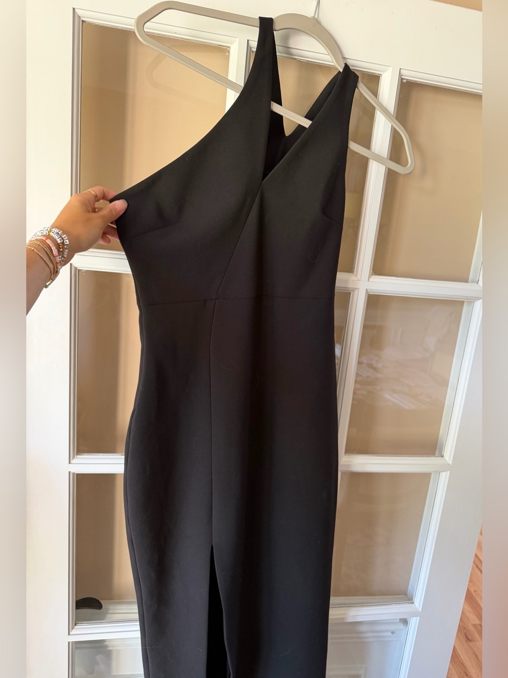 Likely Roxy Gown in Black Asymmetrical One-Shoulder High Side Slit Size 2 - Picture 5 of 8